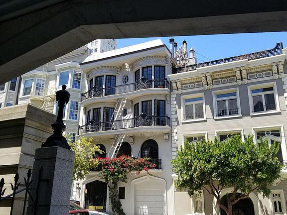 3rd image of 1242 Sacramento St APT 3