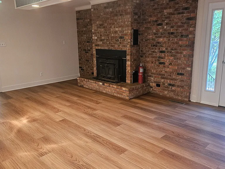 107 E Aspen Ln — Photo 5
