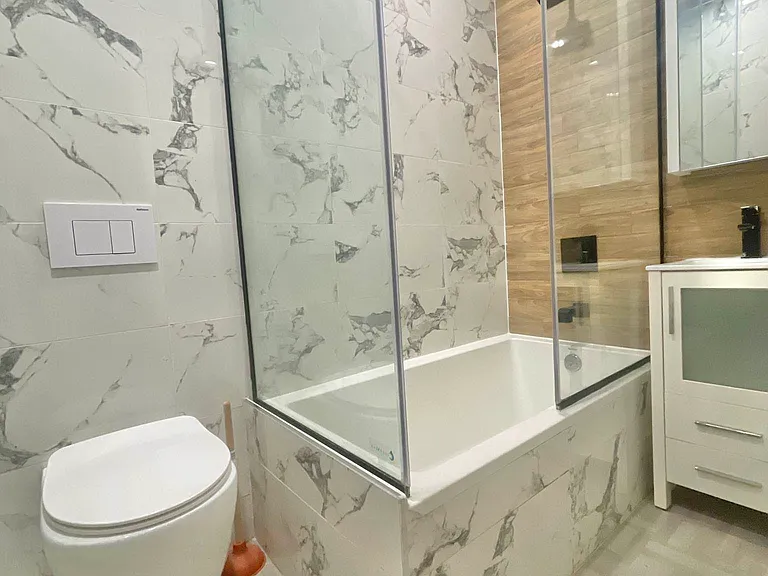 239 Scholes St #2LL — Photo 17