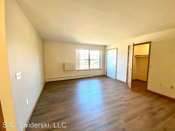 5th image of 3320 Norton St #203