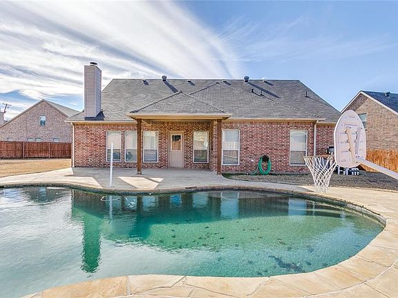2nd image of 1104 Sienna Ct