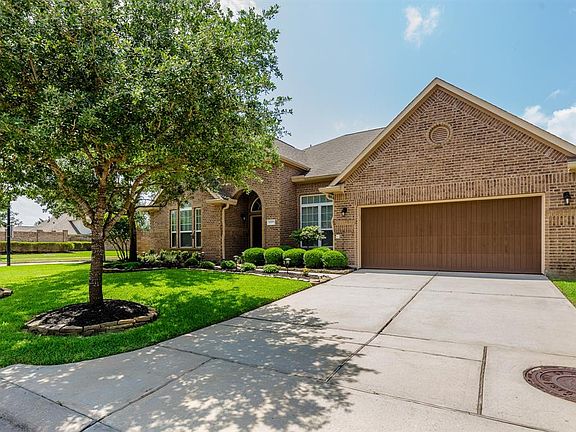 3rd image of 12315 Scherer Woods Ct