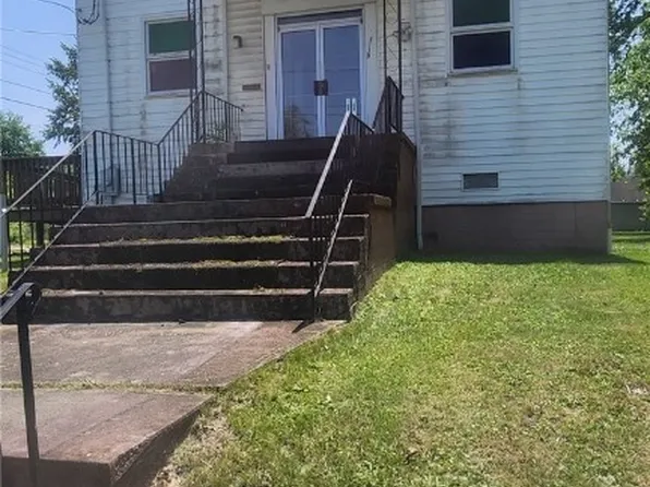 1139 Noble St, Alliance, OH 44601