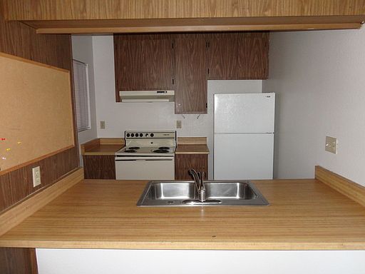 4th image of 4437 Rosebud Ln APT 8