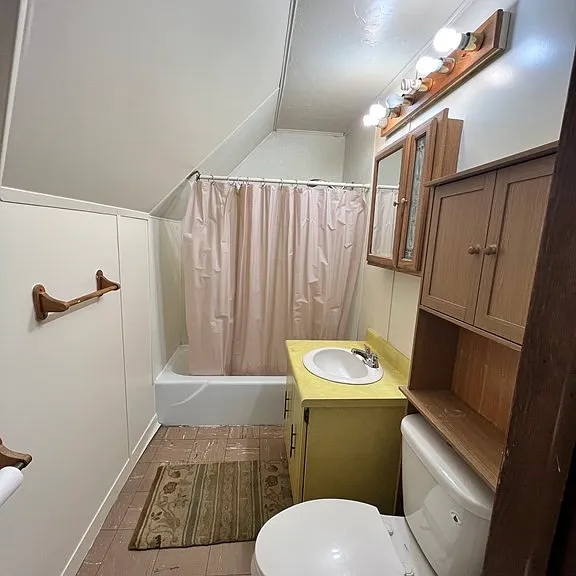 6 Warden St #2 — Photo 4