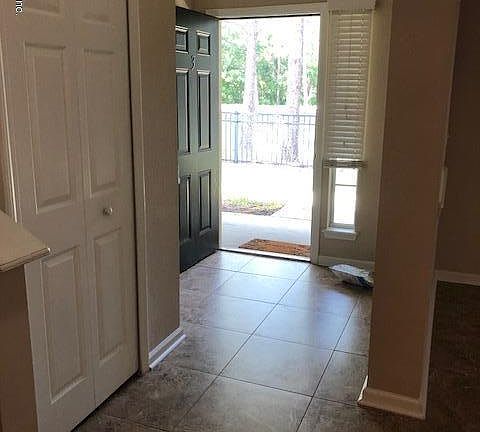 3rd image of 7250 Deerfoot Point Cir