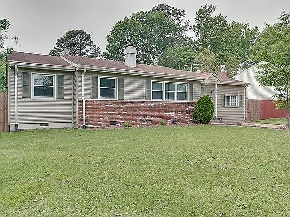 1st image of 845 Stratford Hall Dr