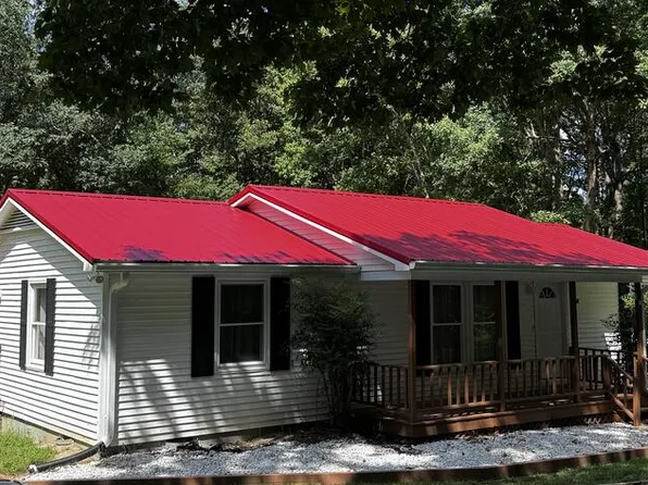 3895 Trottinridge Rd, Red Oak, VA 23964