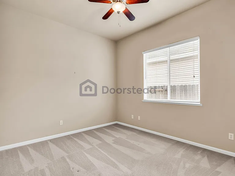 9713 Toscano Dr — Photo 22