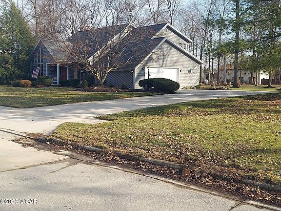 2nd image of 1743 Sherry Lee Dr