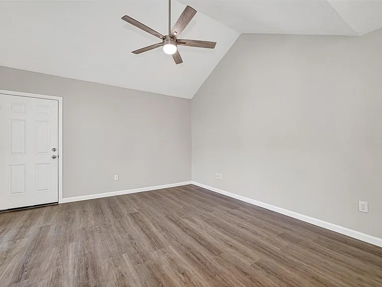 12227 W Village Dr #C — Photo 20