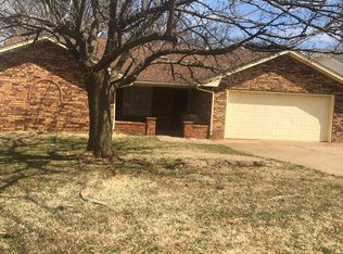 11 Tawana Dr, Shawnee, OK 74804