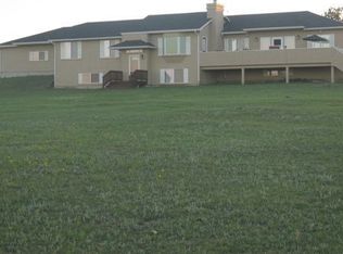 27447 E Broadview Dr, Kiowa, CO 80117