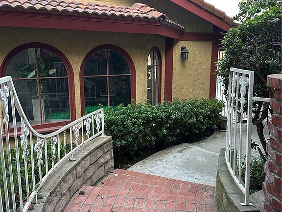 4th image of 3431 Artesia Blvd