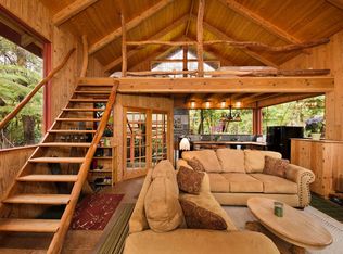 11-3917 9th St, Volcano, HI 96785