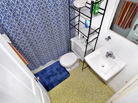 4th image of 264 W Wabasha St APT 2