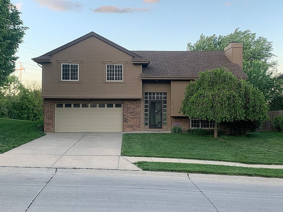 1st image of 2508 Alberta Ave