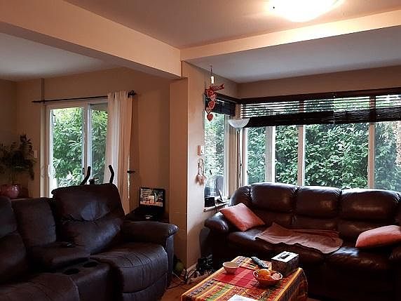 5th image of 312 11th St #1