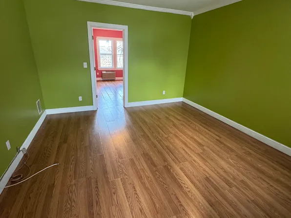 10746 122nd St #1, South Richmond Hill, NY 11419