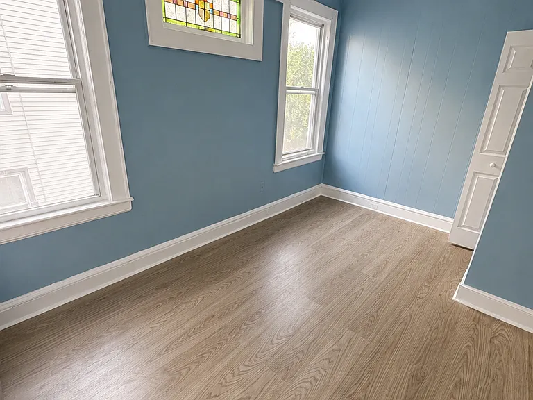 192 Shephard Ave #2 — Photo 17