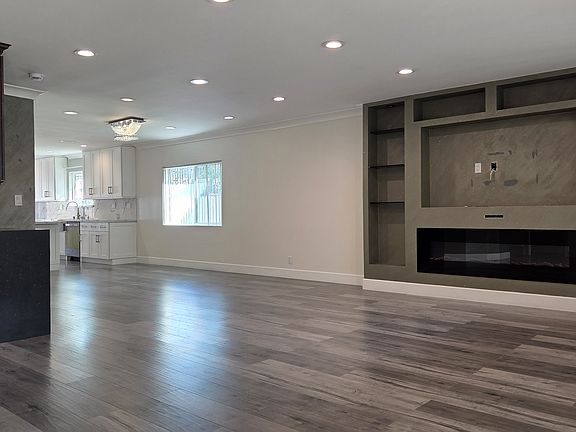 living / dining