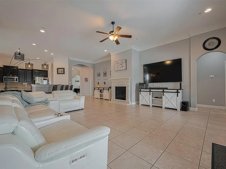 4227 Lodge Ranch Ct — Photo 13