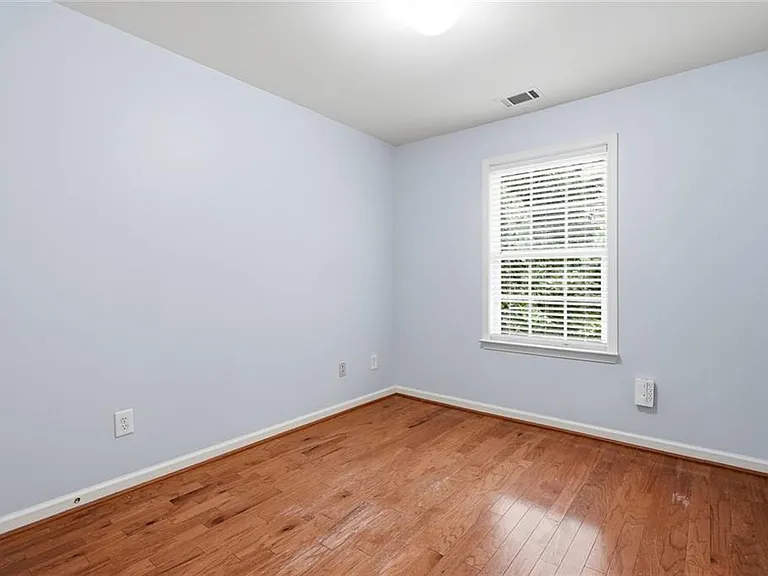 2922 Ashlyn Pointe Dr — Photo 17