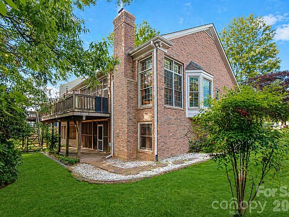 4th image of 10801 Whitfield Ridge Dr