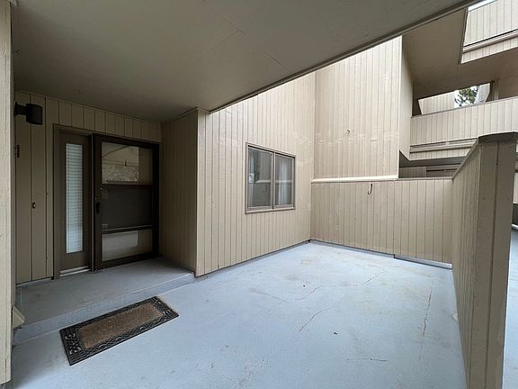 2nd image of 2938 Kalmia Ave APT 1