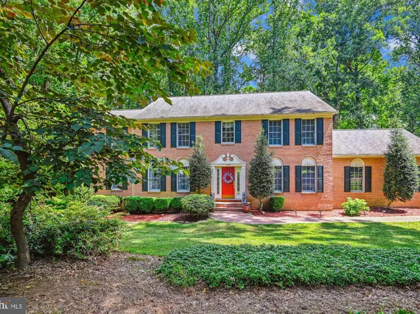1209 Crystal Ridge Rd, Marriottsville, MD 21104