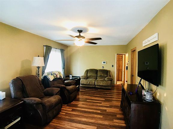 2nd image of 1405 8th Ave