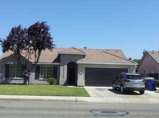 1904 W Westfield Ave, Porterville, CA 93257