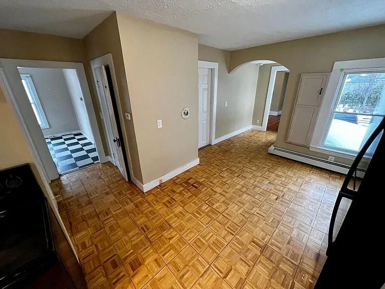 64 Bacon St — Photo 3