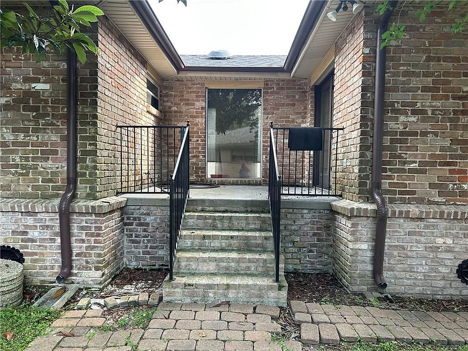 1st image of 4317 James Dr