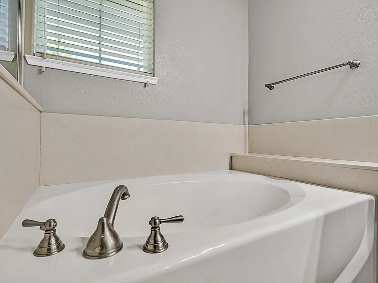 259 Birch Creek Dr — Photo 32