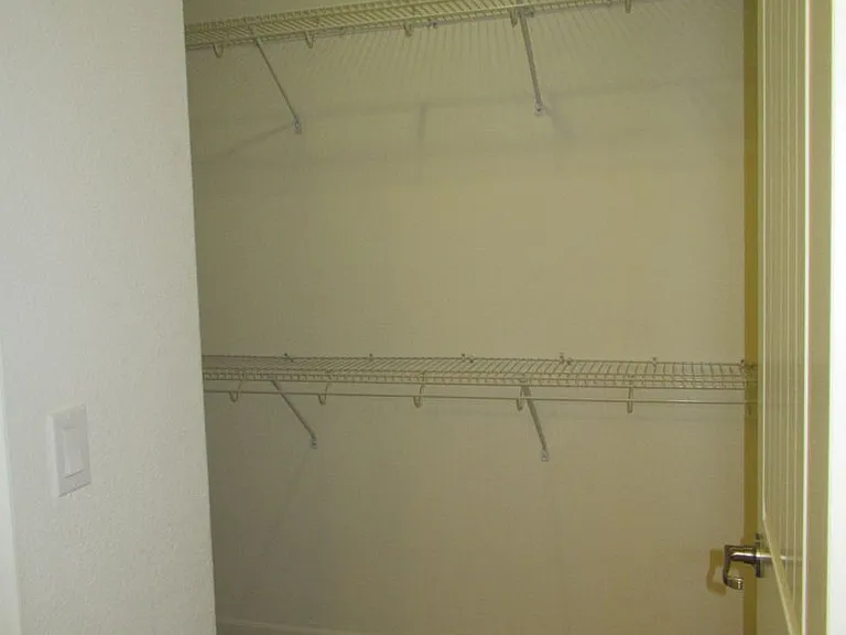 3169 Village Plaza Dr — Photo 24