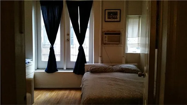 Rented by R New York | media 28