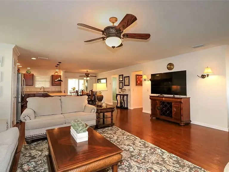 2393 Carriage Hill Way — Photo 24