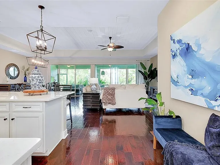 11560 Tapestry Ln — Photo 11