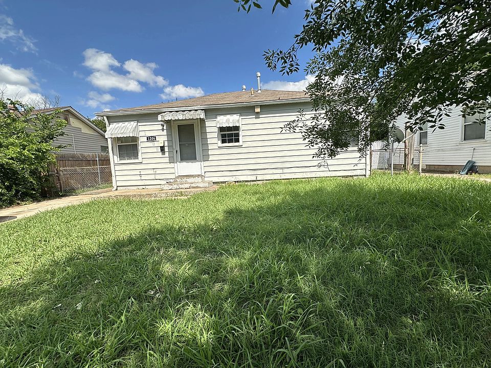 1st image of 1206 Sandra Dr