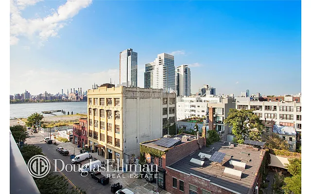 Sold by Douglas Elliman | media 20