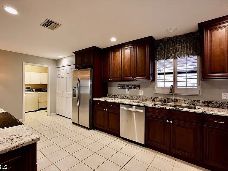 12840 Dornoch Ct — Photo 7
