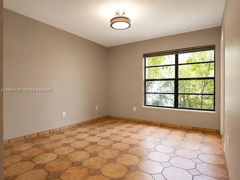 11712 SW 91st Ter #Townhouse 11712 — Photo 8