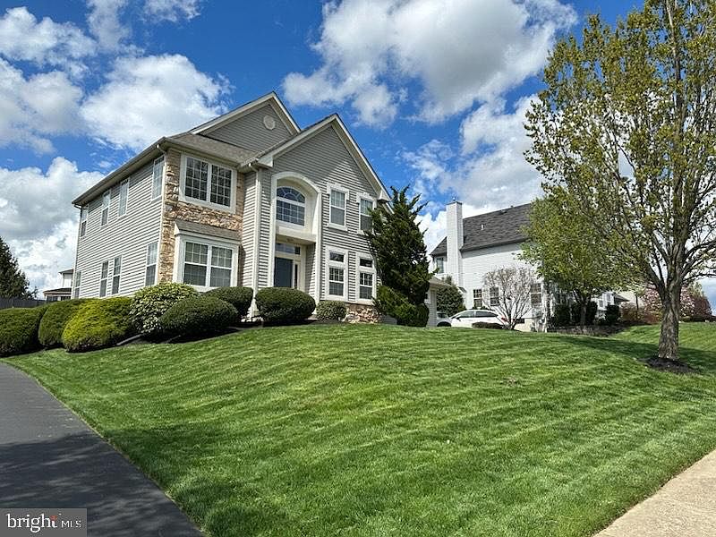 982 Hickory Ridge Dr, Chalfont, PA 18914 Zillow