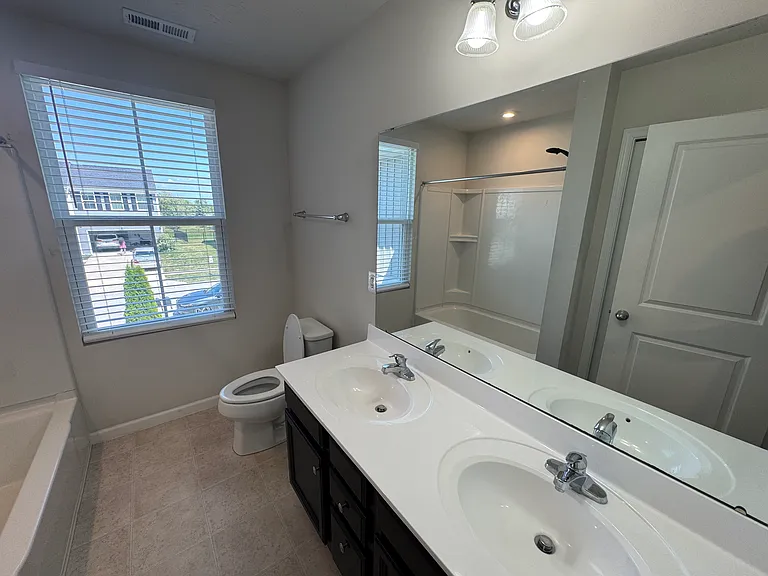 204 Dietz Dr — Photo 22