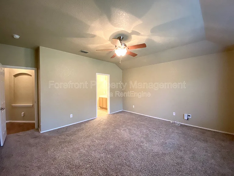 12647 Point Smt — Photo 33