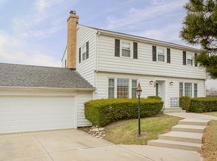 28 W Ash St, Lombard, IL 60148