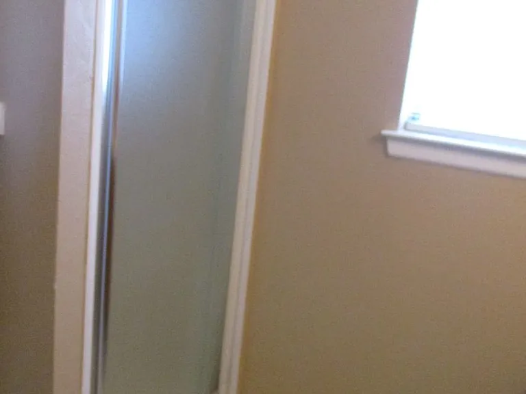 3700 Dauphine Ct — Photo 17