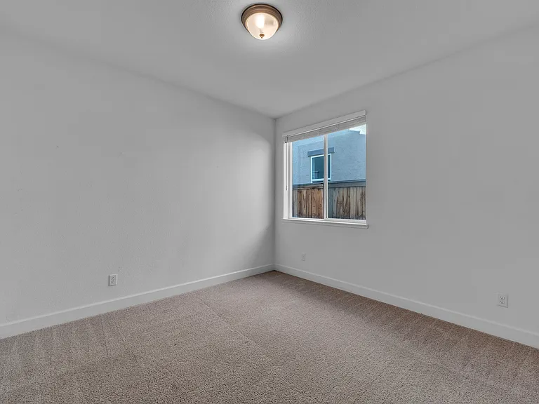 4578 Flagstaff Dr — Photo 24