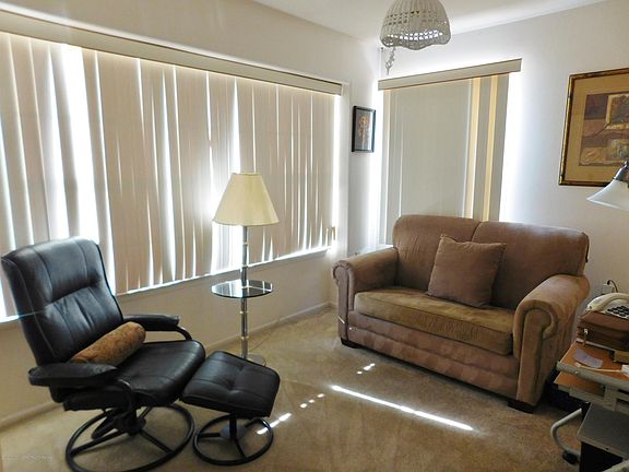 5th image of 997B Buckingham Dr